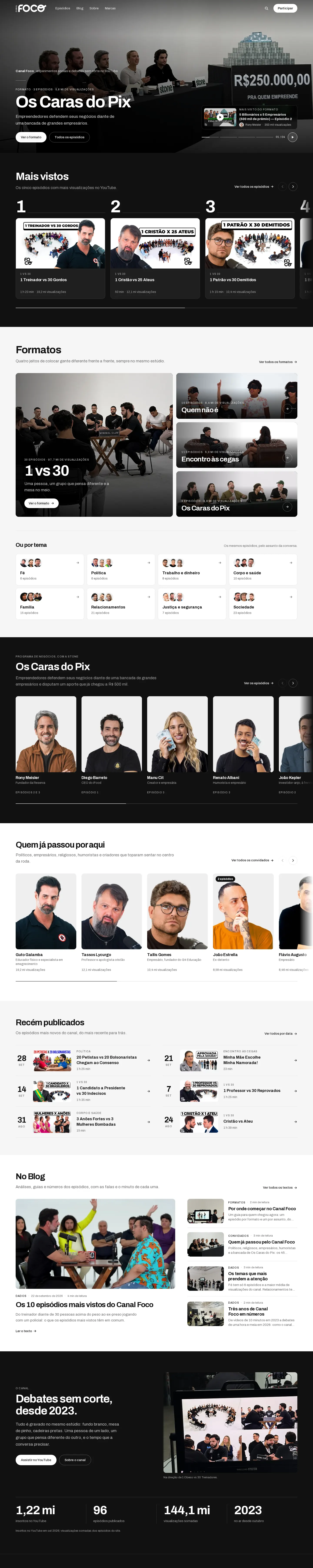 A página inicial inteira do site Canal Foco no computador