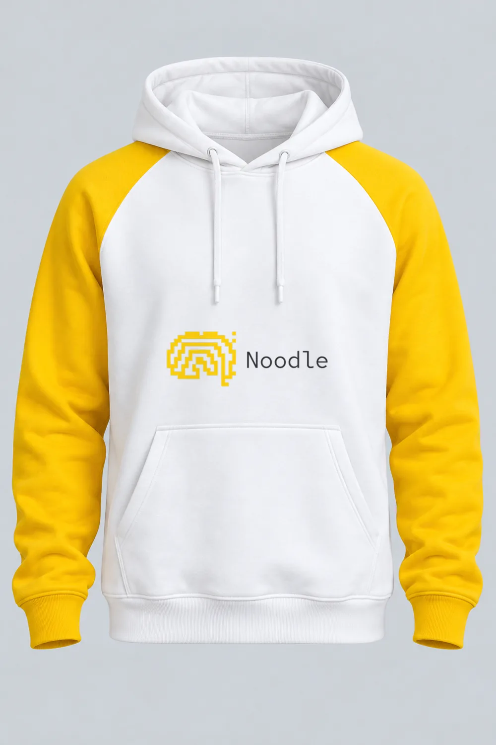Moletom branco com mangas amarelas e a marca em pixels do Noodle no peito